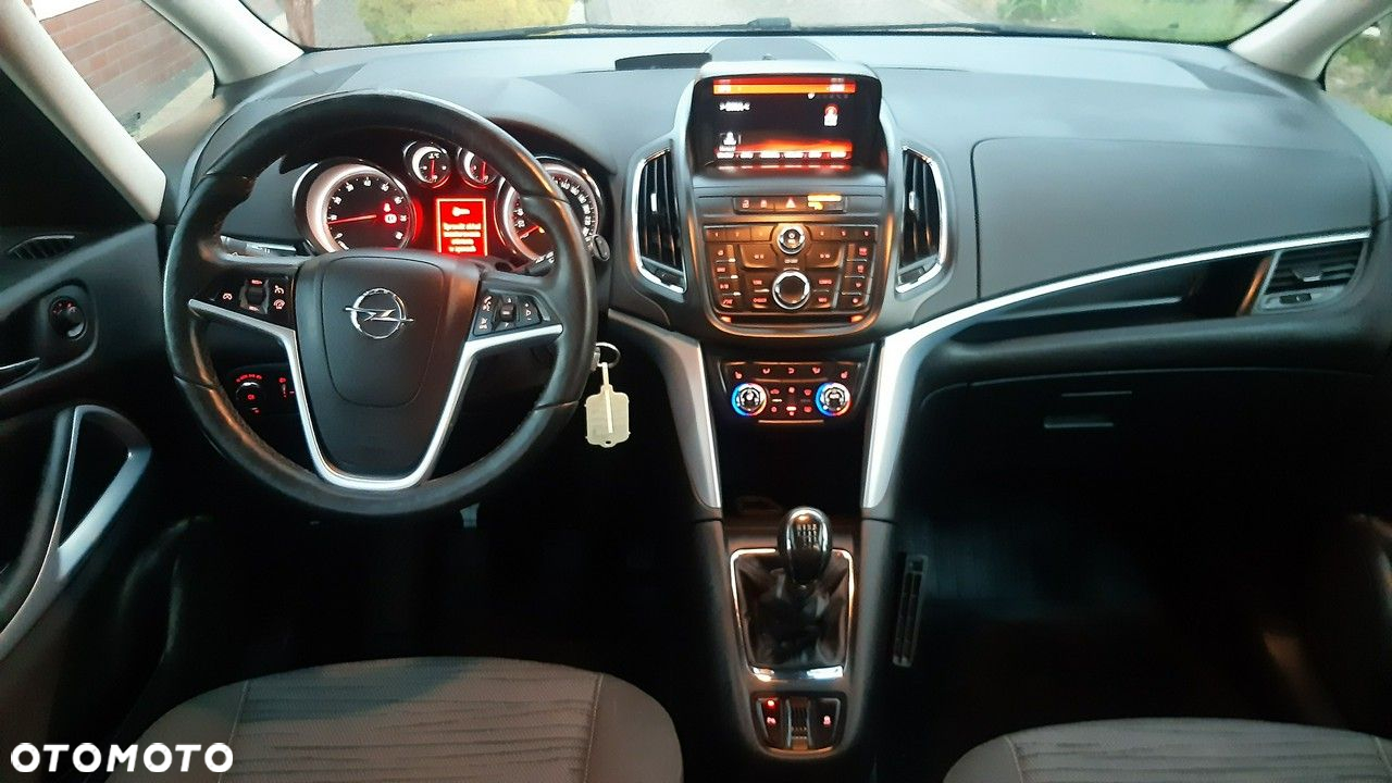 Opel Zafira Tourer 1.4 Turbo Style - 33