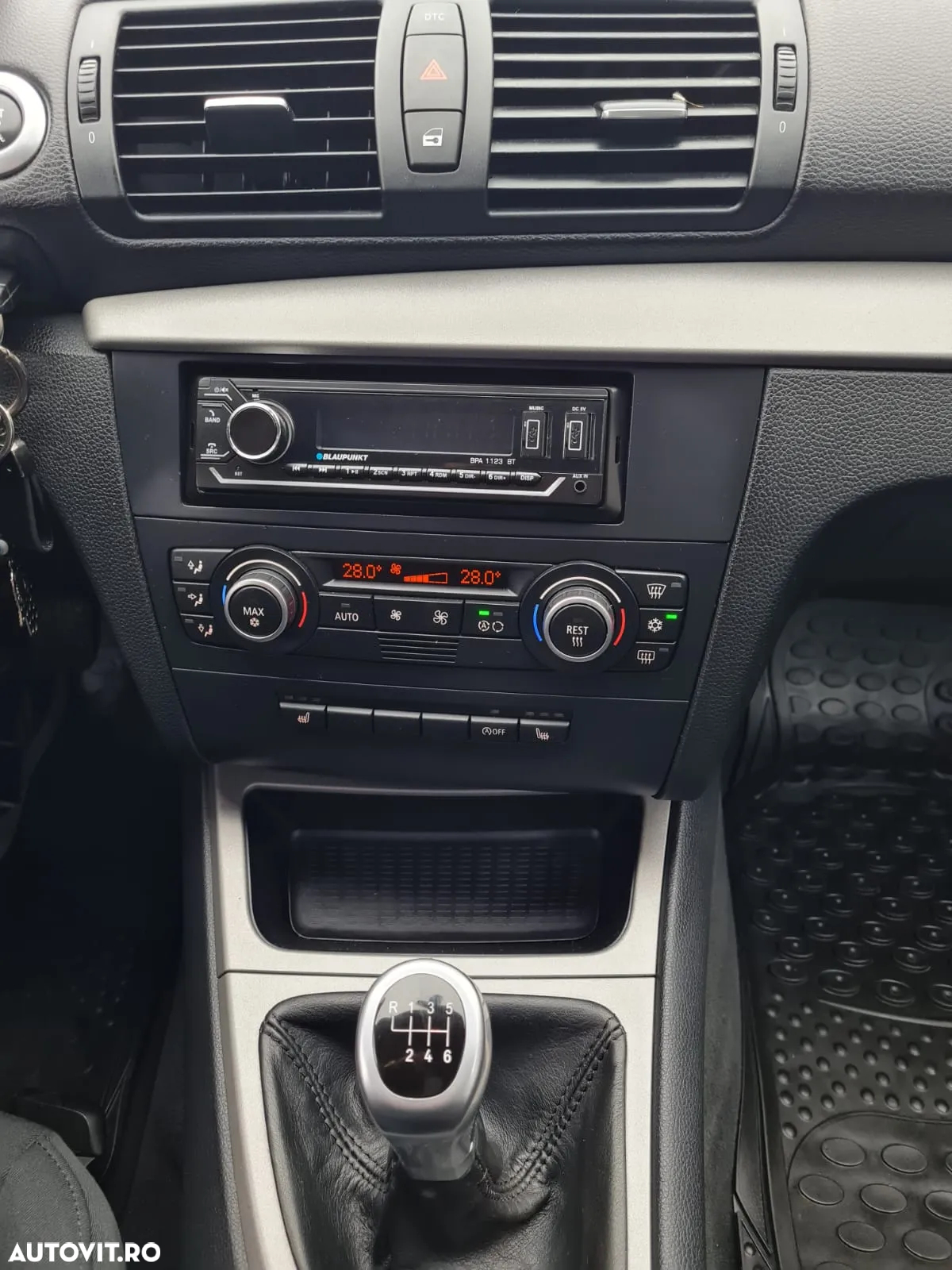 BMW Seria 1 116i - 6