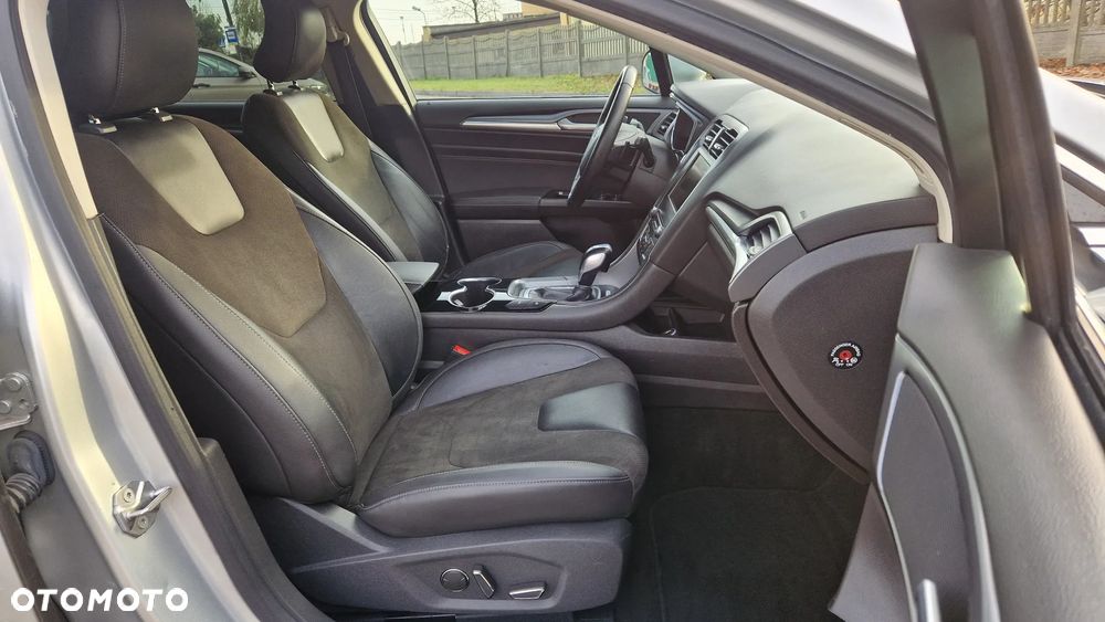 Ford Mondeo 2.0 TDCi ST-Line PowerShift - 13