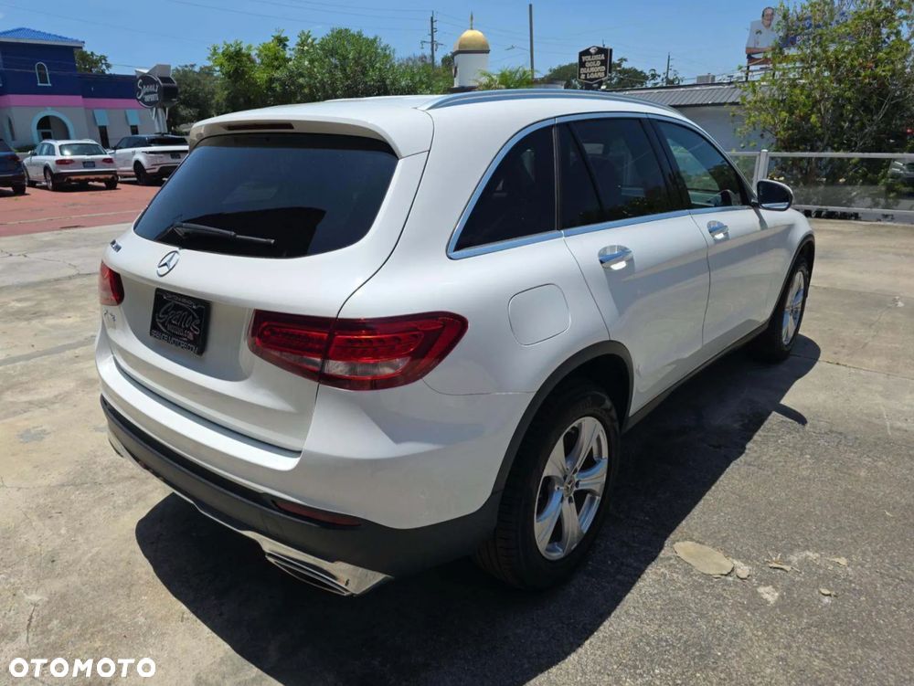 Mercedes-Benz GLC - 3
