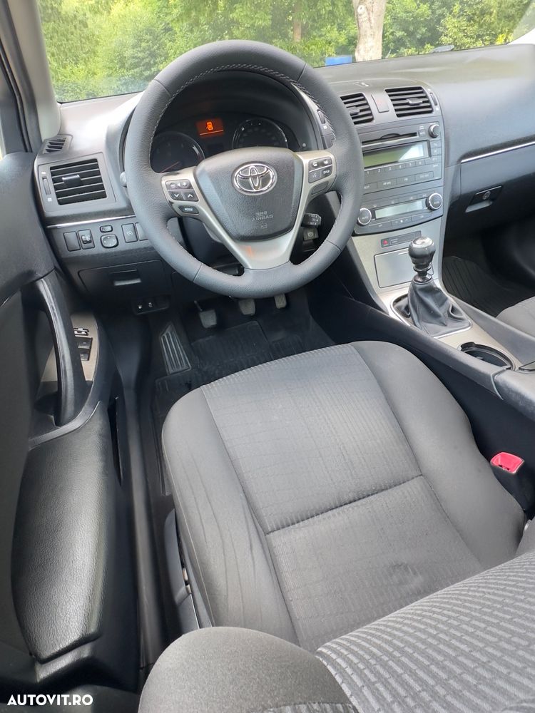 Toyota Avensis 2.0 D-4D - 4