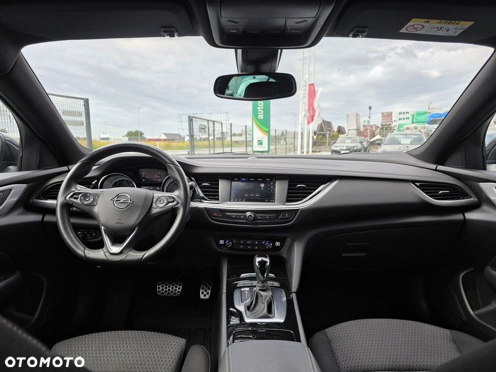 Opel Insignia - 4
