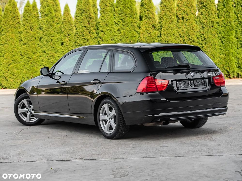 BMW Seria 3 318i Edition Lifestyle - 9