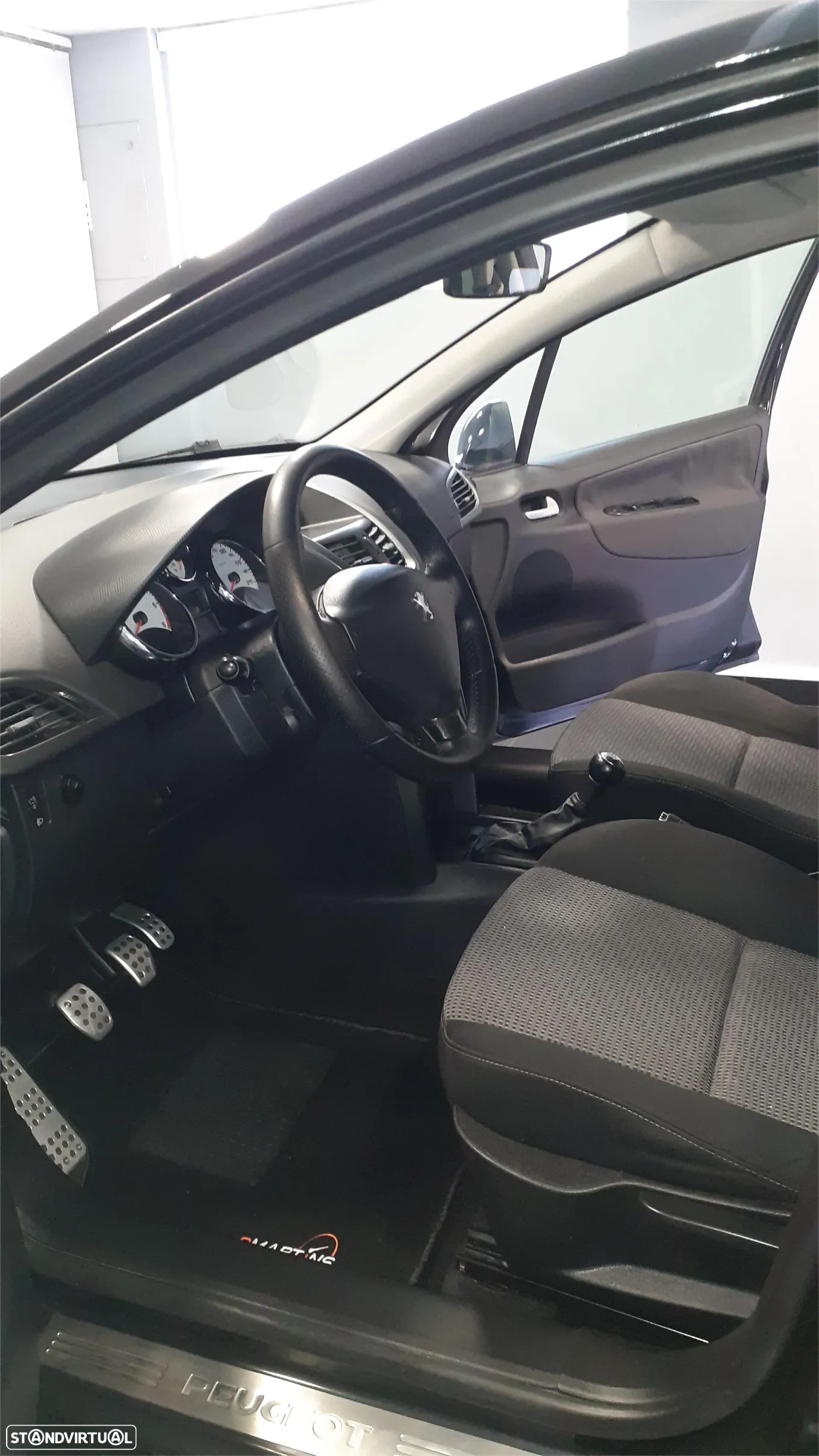 Peugeot 207 1.4 HDi Sport - 14