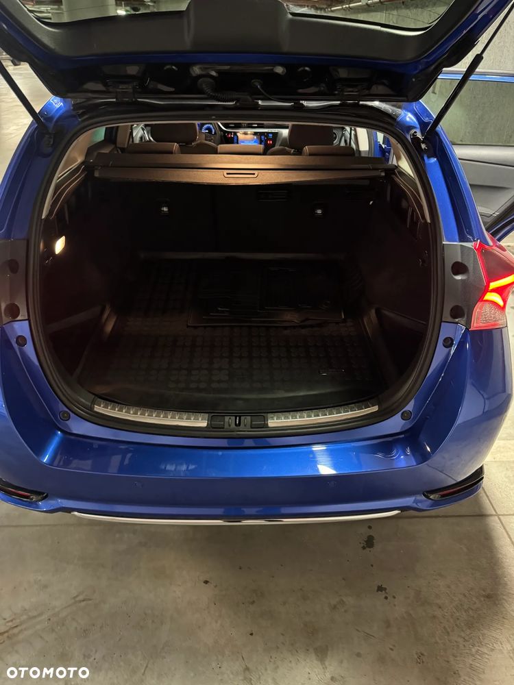 Toyota Auris - 7