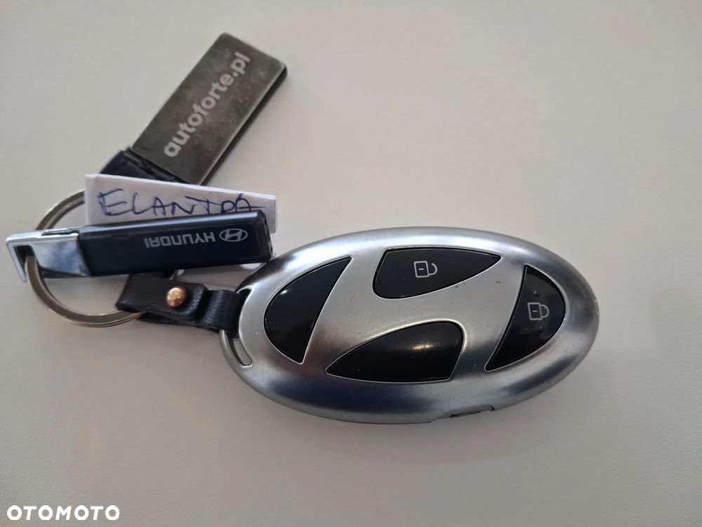 Hyundai Elantra 1.6 Modern - 33