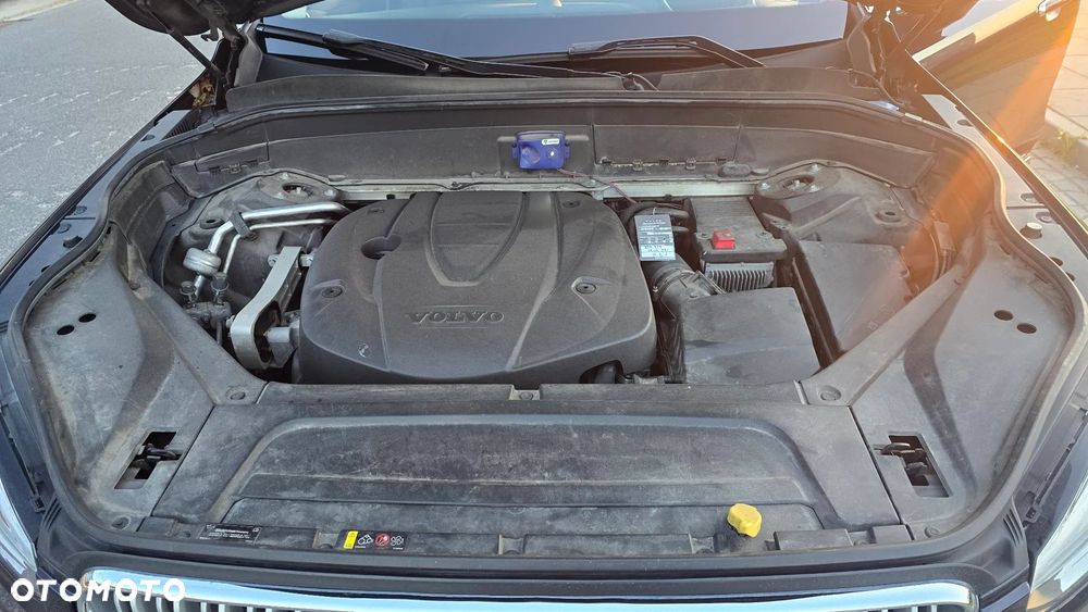 Volvo XC 90 D5 AWD Inscription 7os - 33