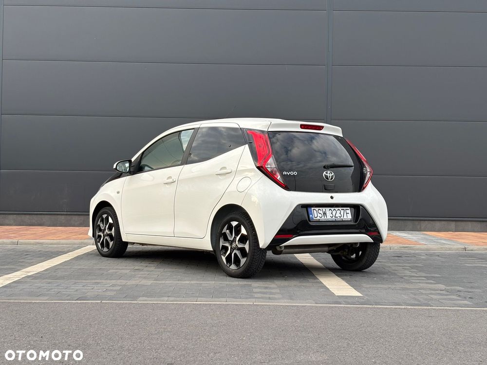 Toyota Aygo 1.0 VVT-i Black Edition - 8