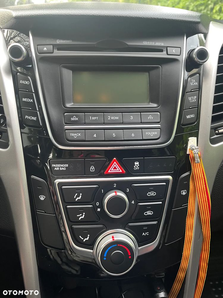 Hyundai i30 1.6 CRDi Comfort - 6