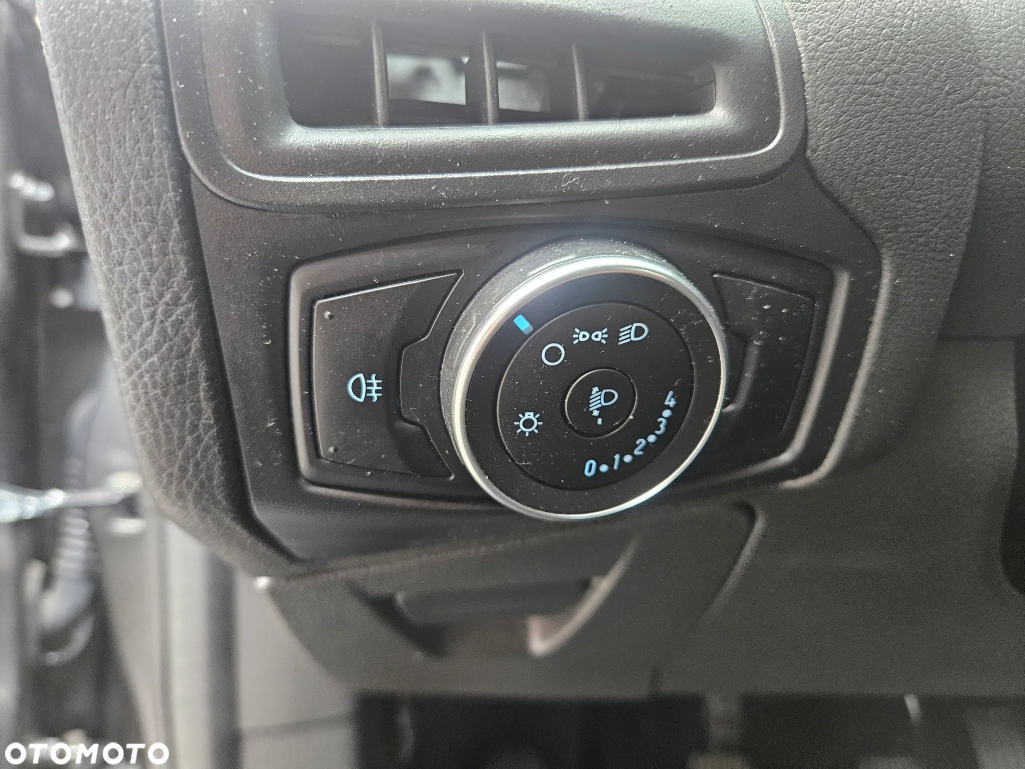Ford Focus 1.0 EcoBoost Active Business - 25