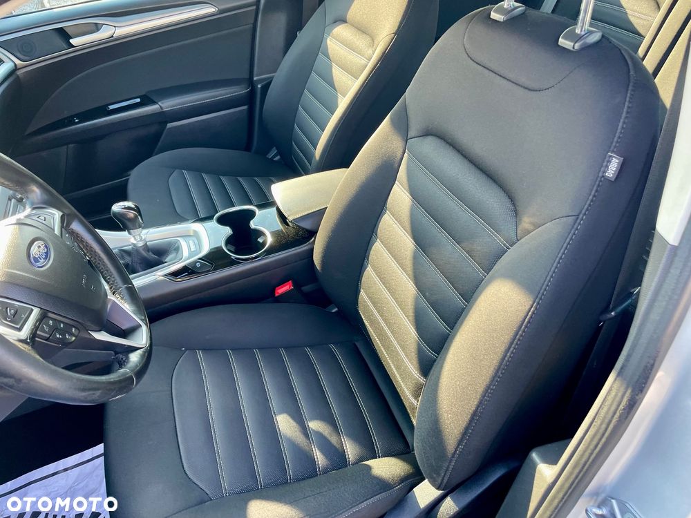 Ford Mondeo 2.0 TDCi STart-Stopp Titanium - 24