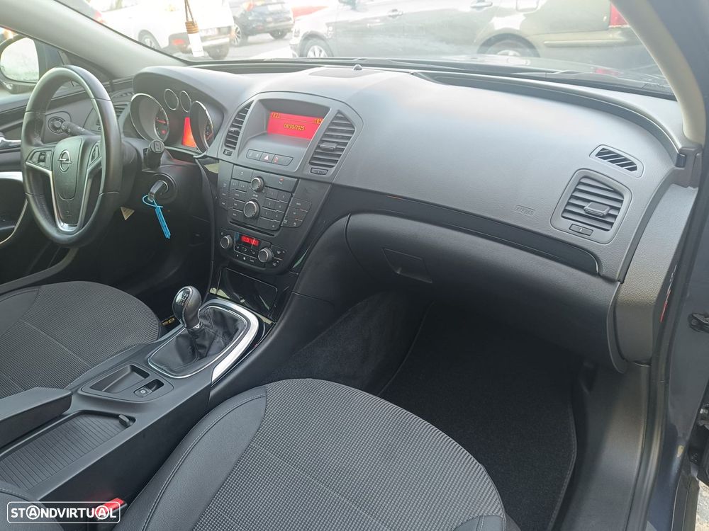 Opel Insignia Sports Tourer 2.0 CDTi Cosmo ecoFLEX - 14