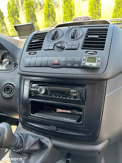 Mercedes-Benz VITO 113 - 9