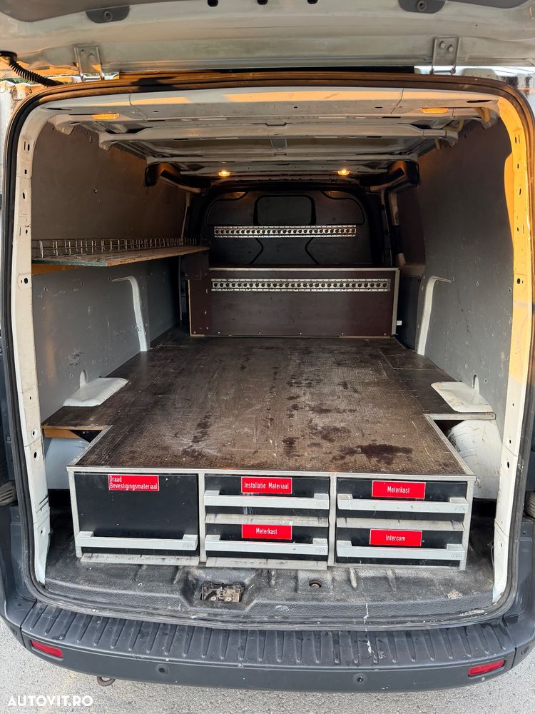 Ford Transit Custom LWB Combi Base - 5