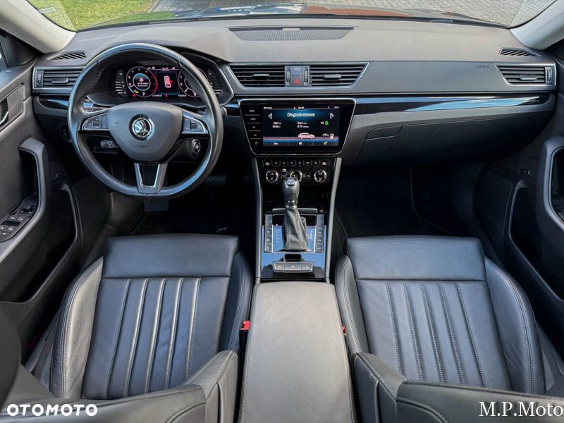 Skoda Superb 2.0 TDI 4x4 DSG L&K - 21