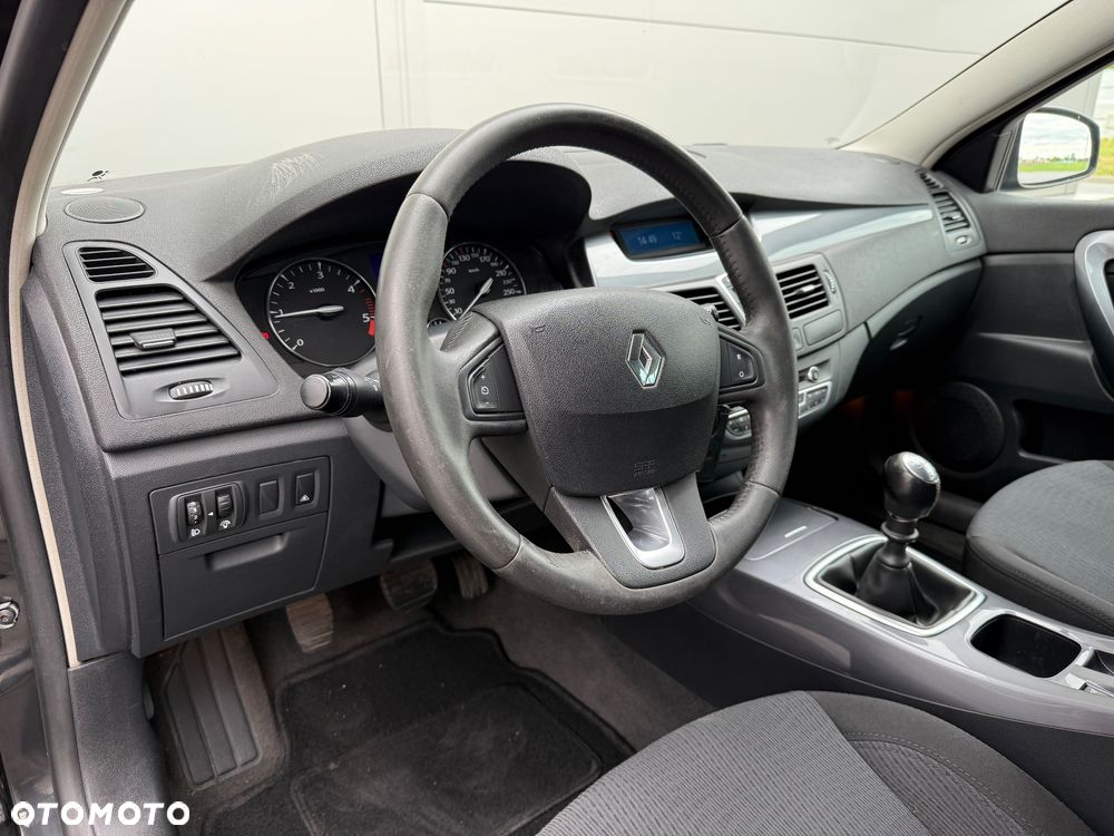 Renault Laguna - 12
