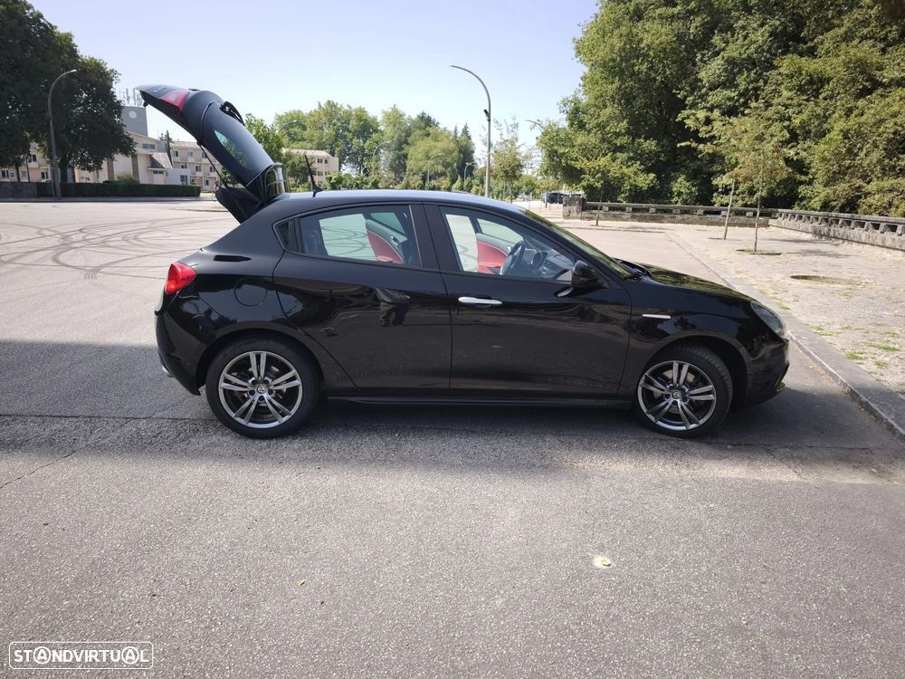 Alfa Romeo Giulietta 2.0 JTDm Super - 6