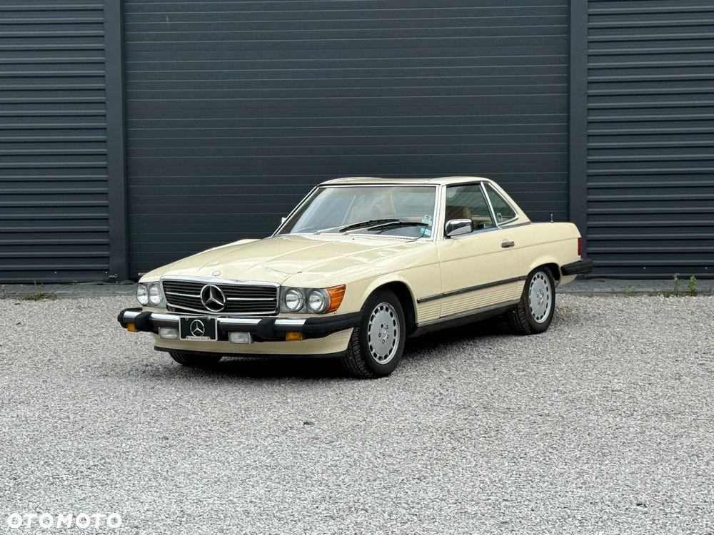 Mercedes-Benz SL - 1