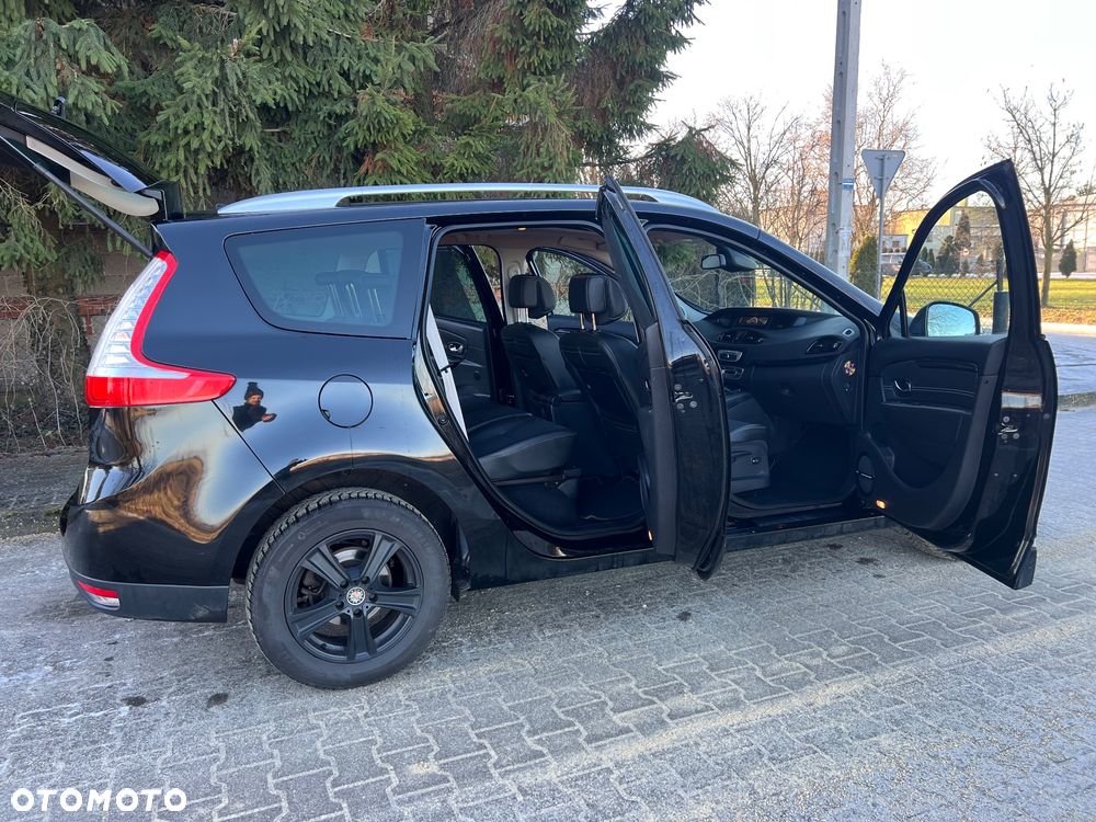 Renault Grand Scenic Energy dCi 130 S&S Bose Edition - 24