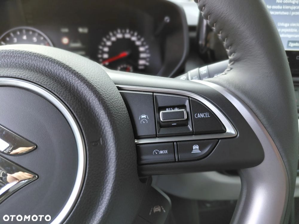 Suzuki Swift 1.2 Dualjet SHVS Premium Plus CVT - 13