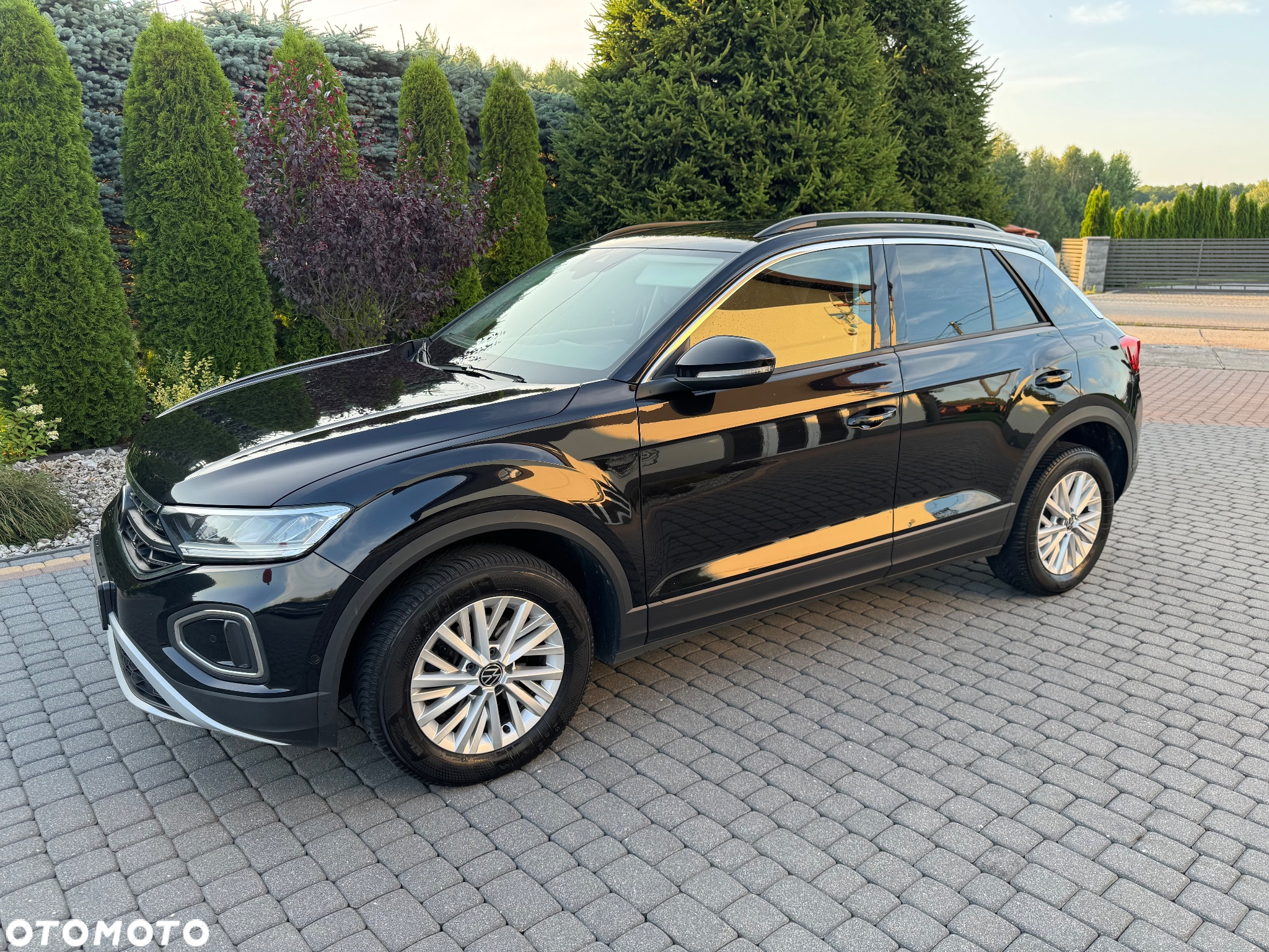 Volkswagen T-Roc 1.0 TSI Life - 8