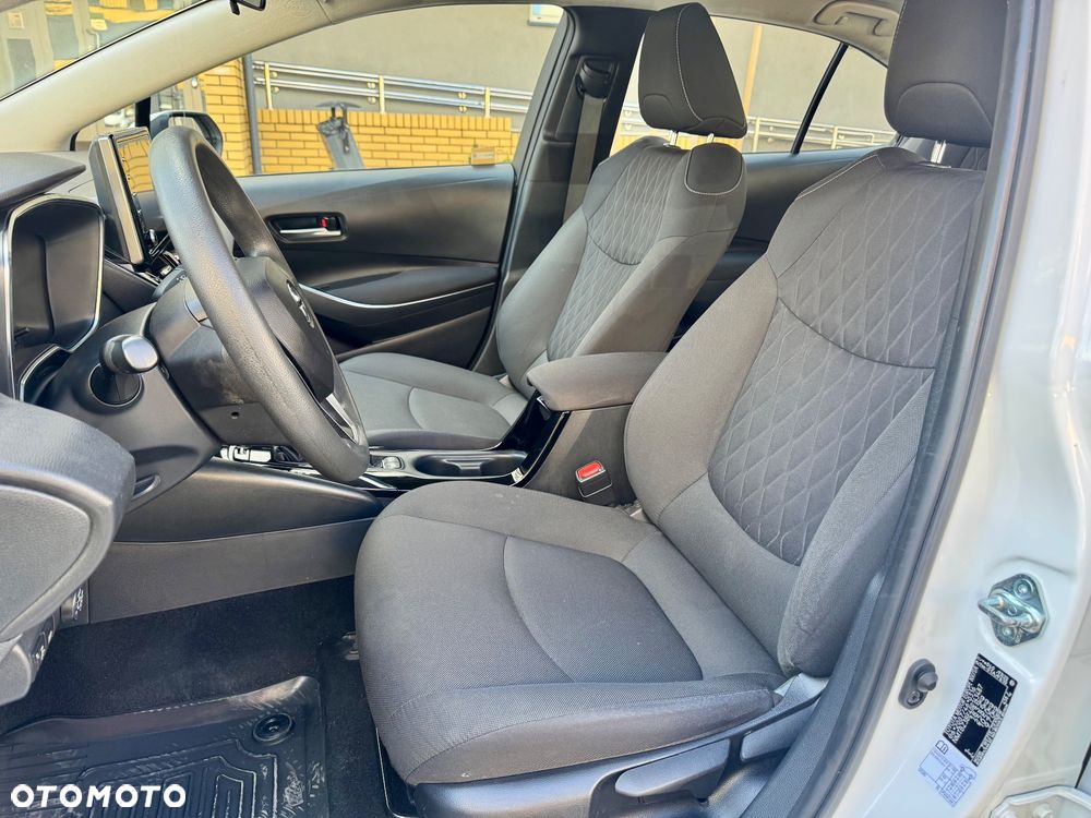 Toyota Corolla 1.8 Hybrid Comfort - 7