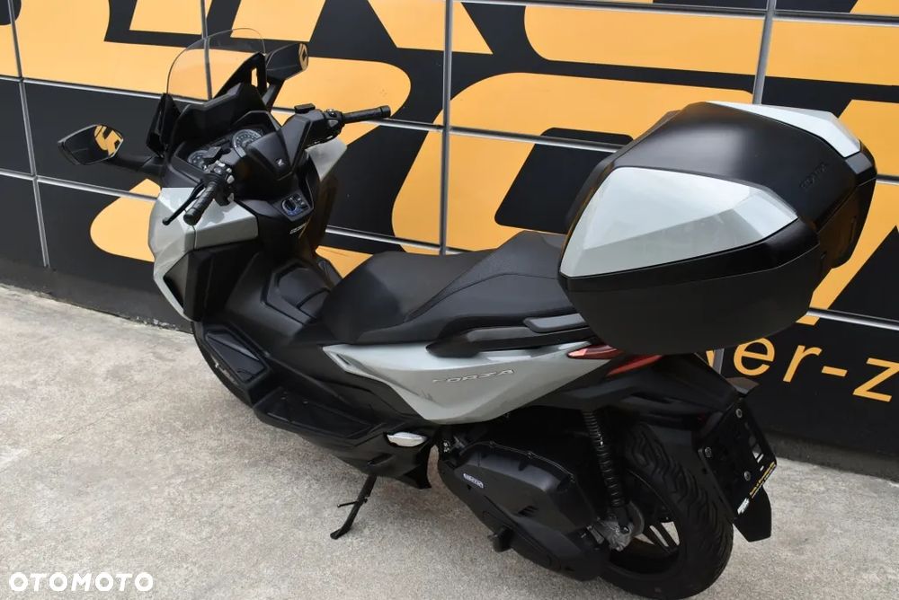 Honda NSS - 9
