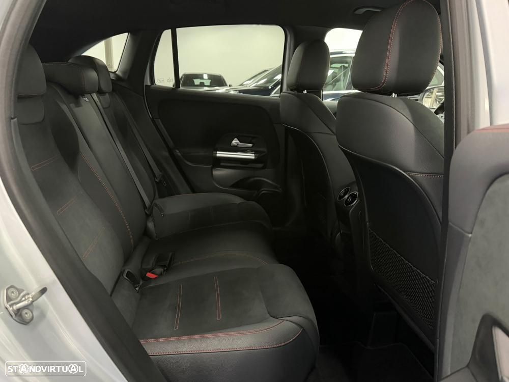 Mercedes-Benz GLA 250 e AMG Line - 42
