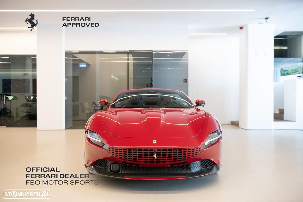 Ferrari Roma 3.9 Twin-Turbo V8 - 3