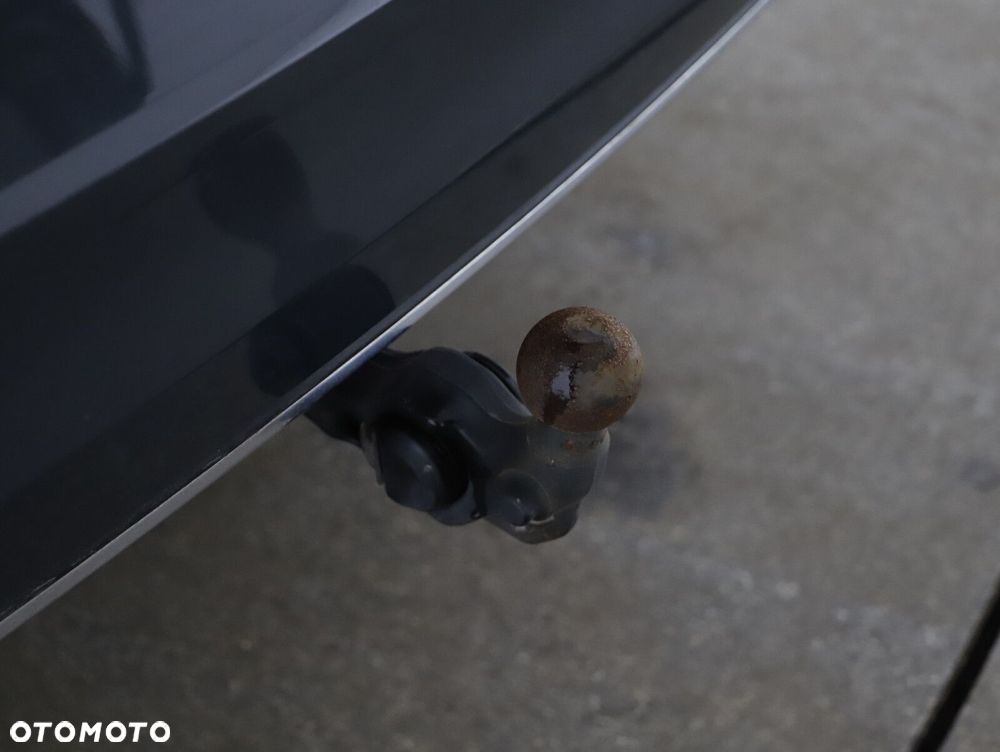 Volkswagen Golf Variant - 24