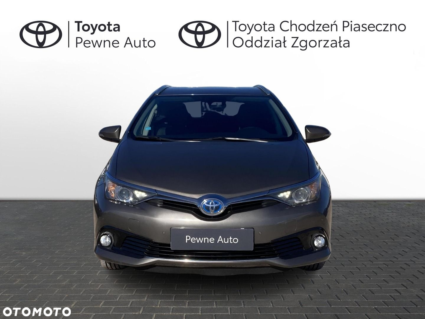 Toyota Auris Hybrid 135 Premium - 8