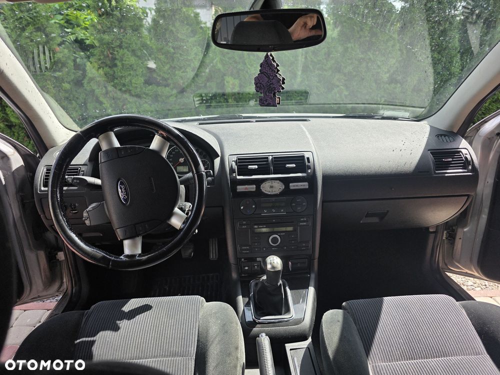 Ford Mondeo - 5