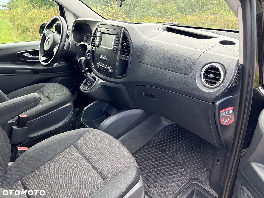 Mercedes-Benz Vito - 17
