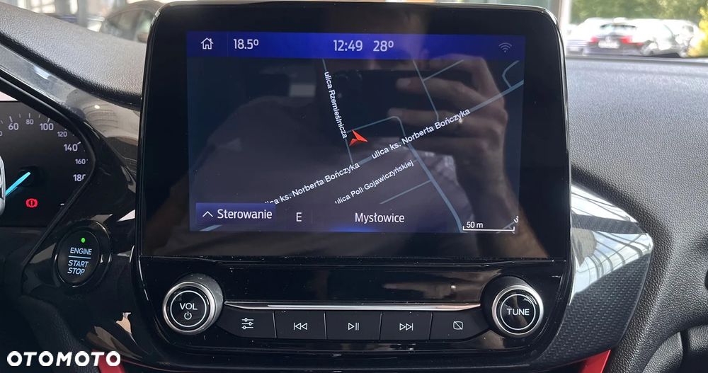 Ford Fiesta 1.0 EcoBoost S&S ST-LINE X - 29