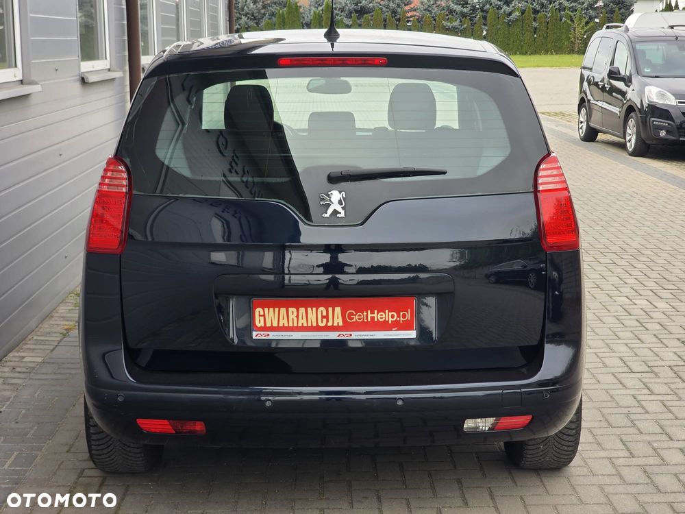 Peugeot 5008 - 15
