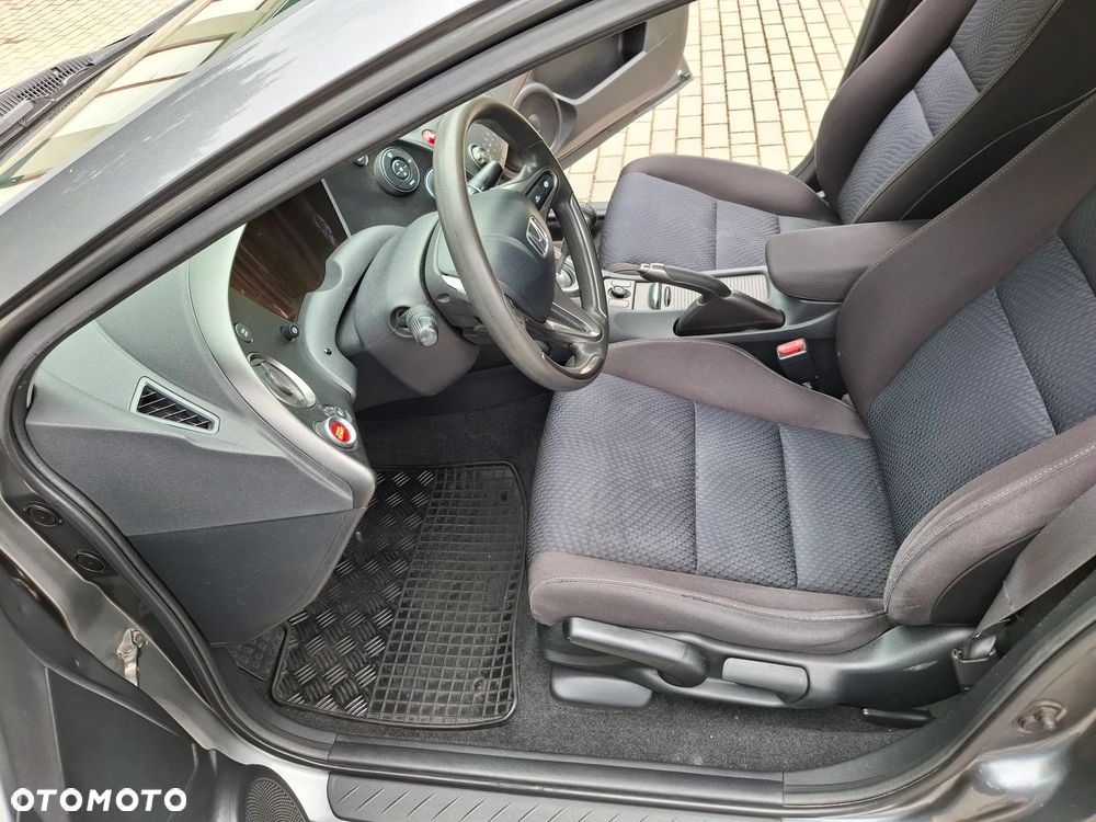 Honda Civic - 10