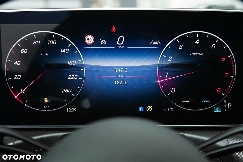 Mercedes-Benz CLE - 35