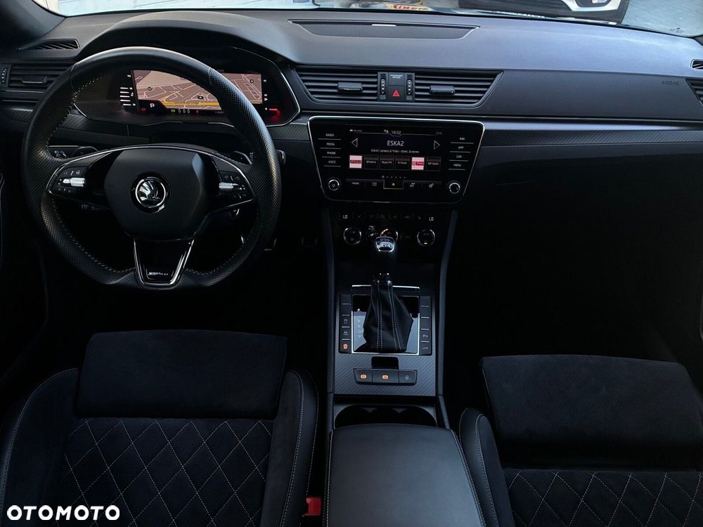 Skoda Superb 2.0 TSI 4x4 Sportline DSG - 11
