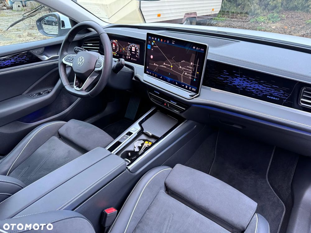 Volkswagen Passat - 14