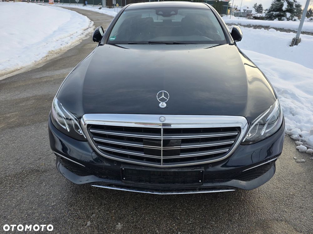 Mercedes-Benz Klasa E 200 9G-TRONIC - 12