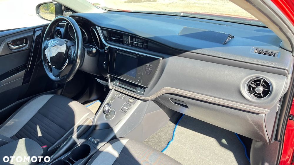 Toyota Auris - 22
