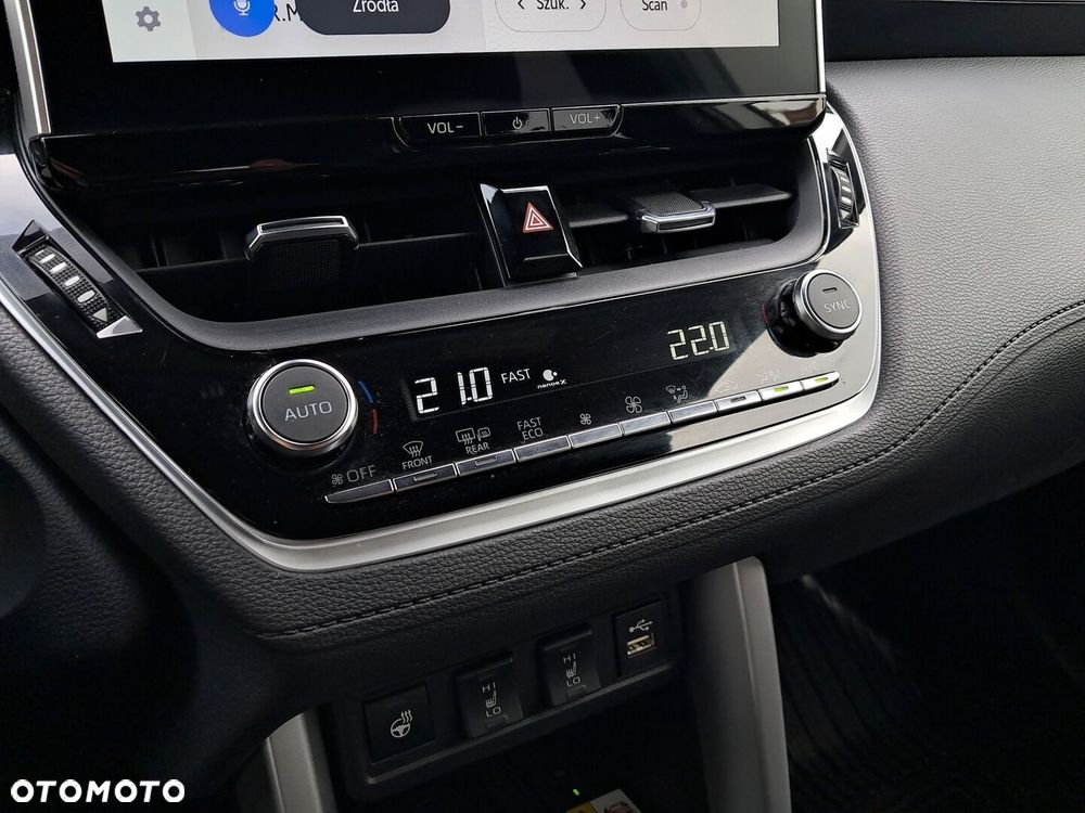 Toyota Corolla Cross 2.0 Hybrid Premiere Edition AWD - 24