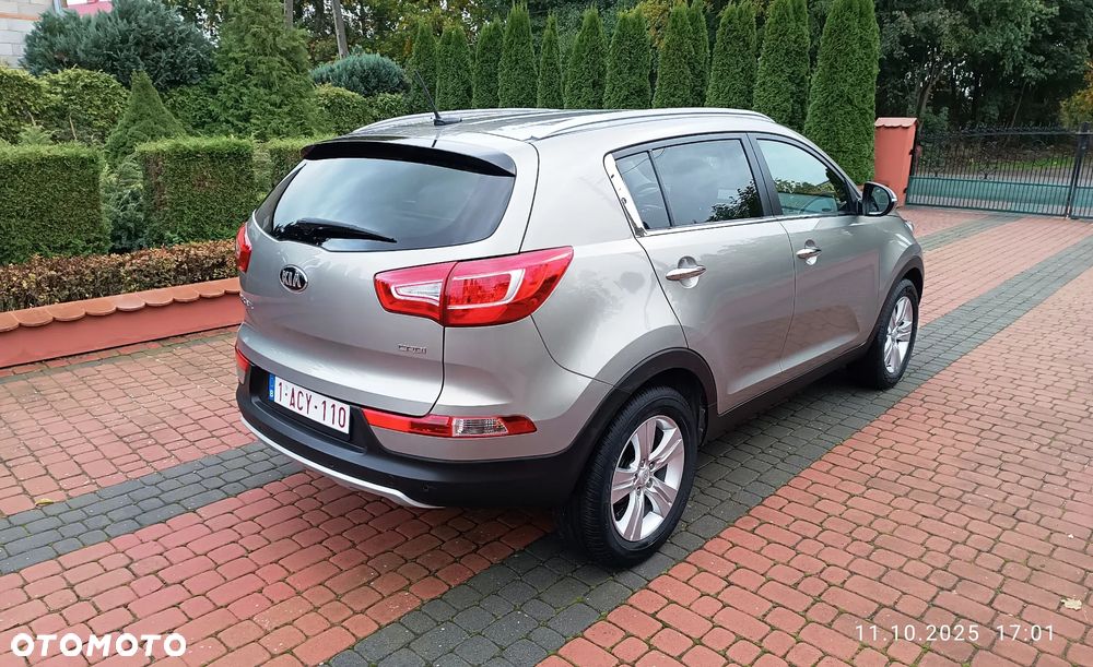 Kia Sportage 1.7 CRDI 2WD ISG Dream-Team Edition - 7