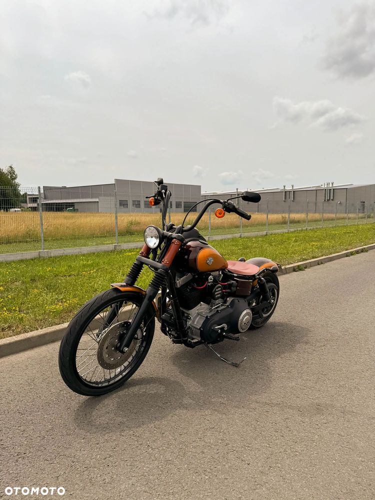 Harley-Davidson Dyna Street Bob - 8