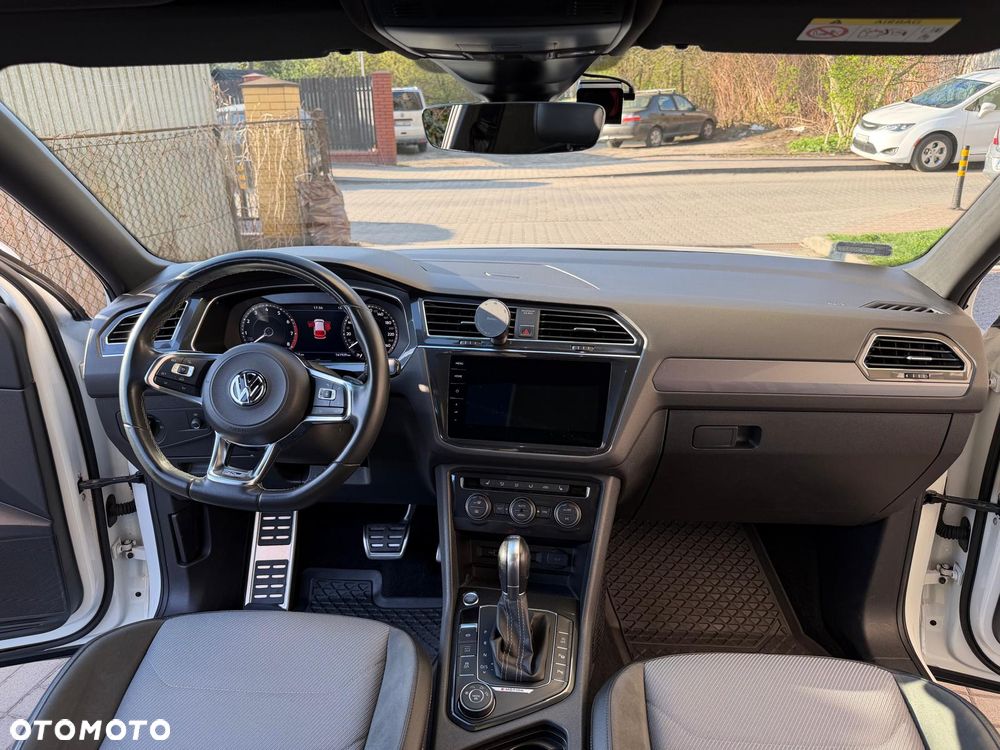 Volkswagen Tiguan Allspace 2.0 TSI 4Mot Highline DSG - 29