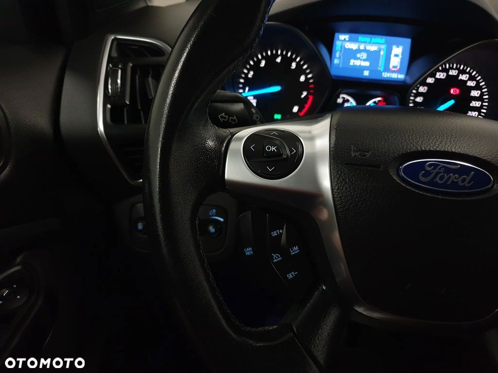 Ford Kuga 1.6 EcoBoost 2x4 Individual - 10