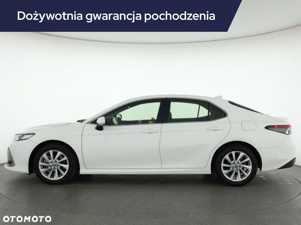 Toyota Camry 2023 photo 3
