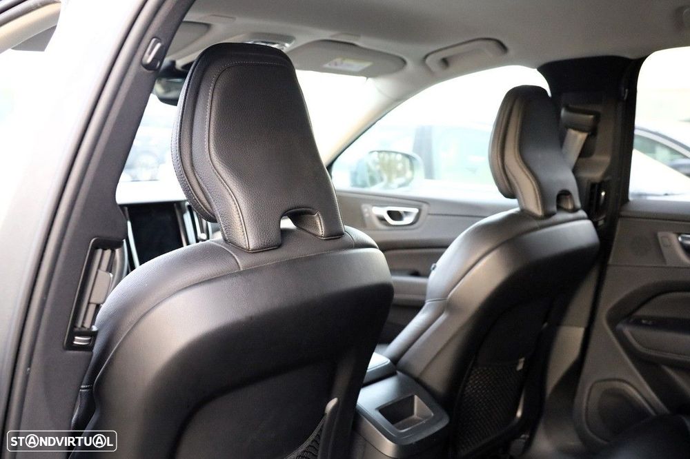 Volvo XC 60 2.0 D4 Inscription Geartronic - 11