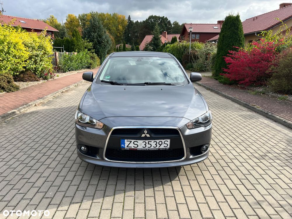Mitsubishi Lancer 1.8 Intense - 16