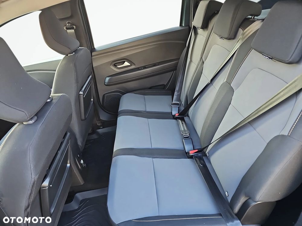 Dacia Jogger 1.6 Full Hybrid 140 Extreme MMT - 12